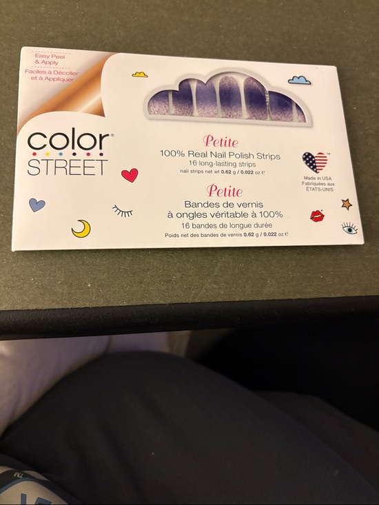 Color Street Other - Color Street Petite Nail Strips - Achieve Grapeness